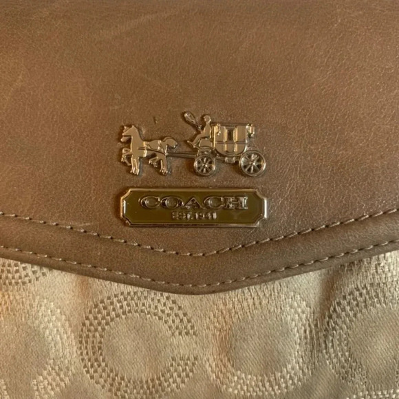 Coach Madison Long Wallet Leather  Brown - Picture 10 of 11